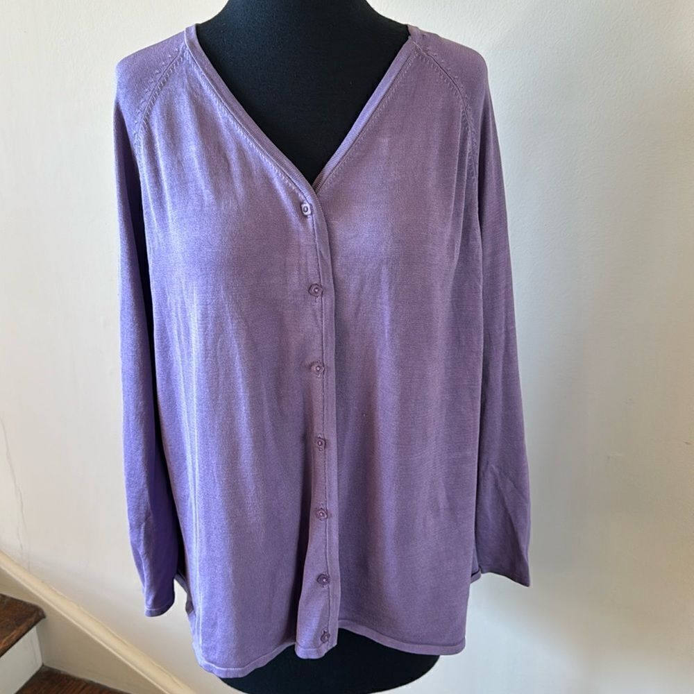 Norm Thompson violet silky knit silk blend V neck cardigan. Swirl/square buttons